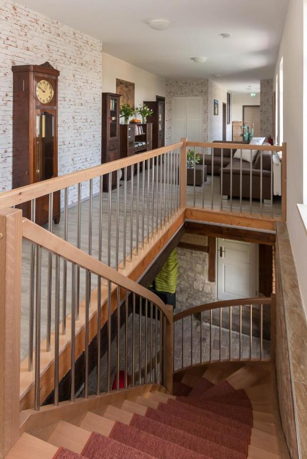 Weingut Pawis Appartements Freyburg Exterior photo